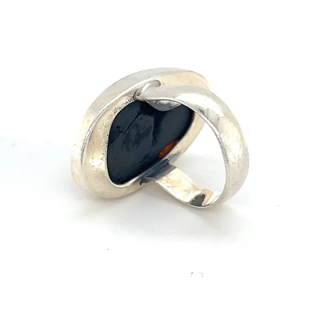 Elegant Silver 925 and Amber‎ Ring